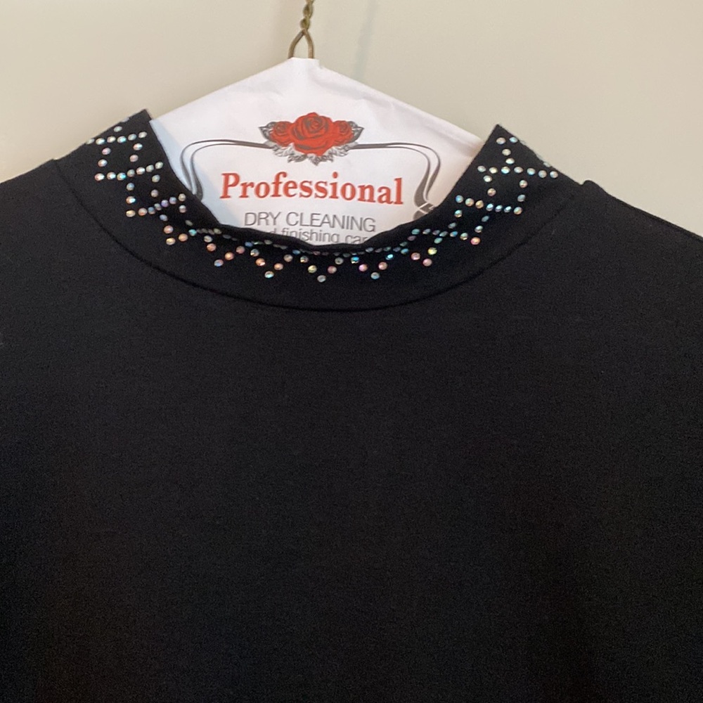 Venus long sleeve blouse never worn - Picture 5 of 7